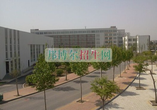 菏澤醫(yī)學(xué)?？茖W(xué)校
