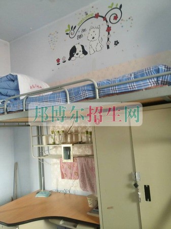 阜新高等?？茖W(xué)校宿舍條件