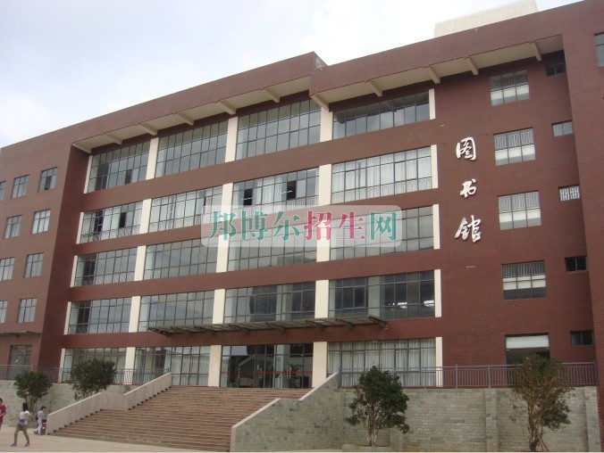 云南科技信息職業(yè)學(xué)院是幾專(zhuān)