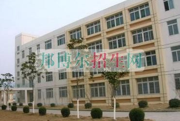 民辦萬(wàn)博科技職業(yè)學(xué)院是幾專(zhuān)