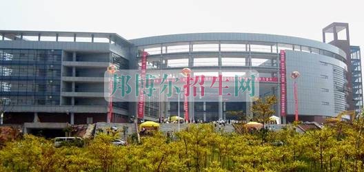 有哪些軟件技術(shù)學校