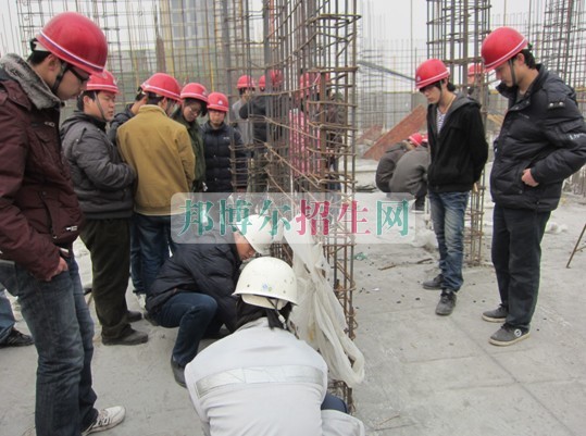 成都有建筑工程技術(shù)的大專大學