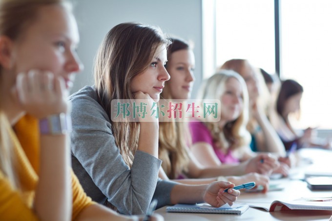成都有哪些大專學校有教育技術(shù)學專業(yè)