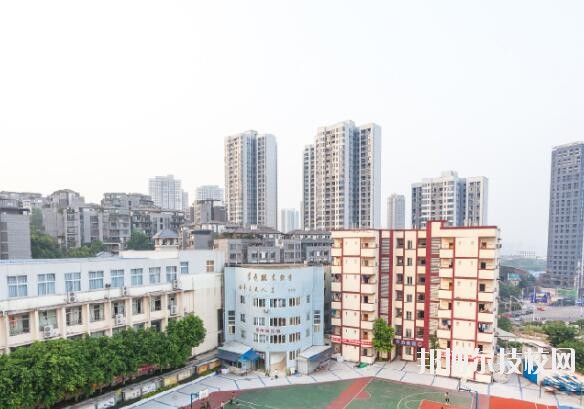 重慶建筑高級(jí)技工學(xué)校怎么樣、好不好