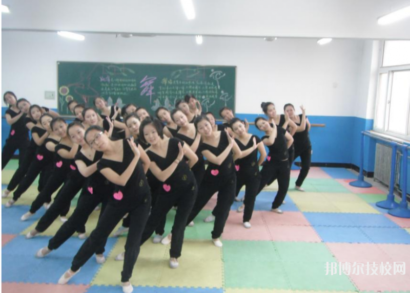 長(zhǎng)順中等職業(yè)學(xué)校2020年學(xué)費(fèi)、收費(fèi)多少