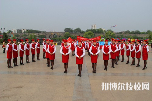 成都新運職業(yè)學校2020年報名條件、招生要求、招生對象