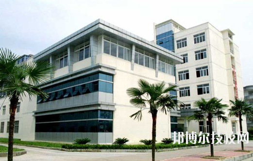 江西化學(xué)工業(yè)技工學(xué)校怎么樣、好不好