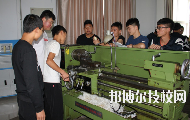 西和職業(yè)中等專業(yè)學(xué)校2020年報名條件、招生要求、招生對象