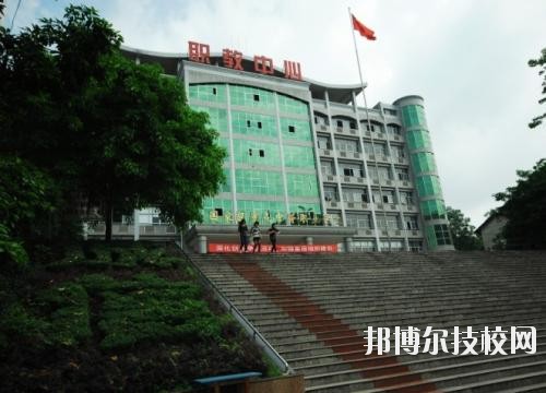 武漢第一職教中心學校怎么樣、好不好