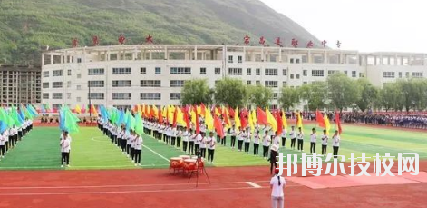 宕昌職業(yè)中等專(zhuān)業(yè)學(xué)校2020年報(bào)名條件、招生要求、招生對(duì)象