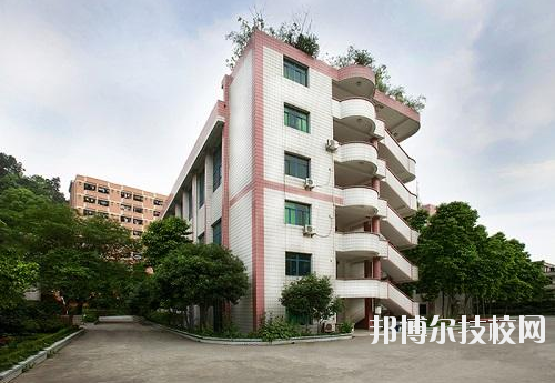 重慶護(hù)士學(xué)校怎么樣、好不好