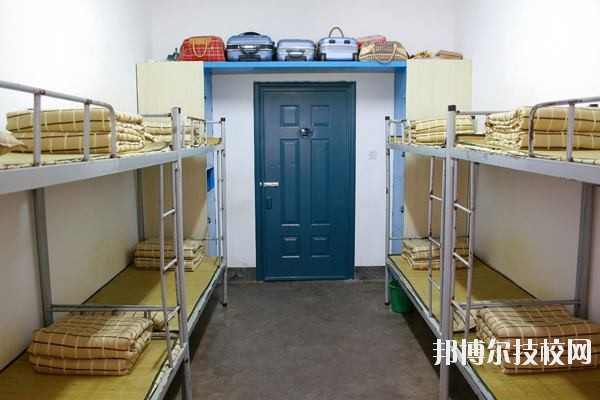 江西九江科技中等專(zhuān)業(yè)學(xué)校2020年宿舍條件