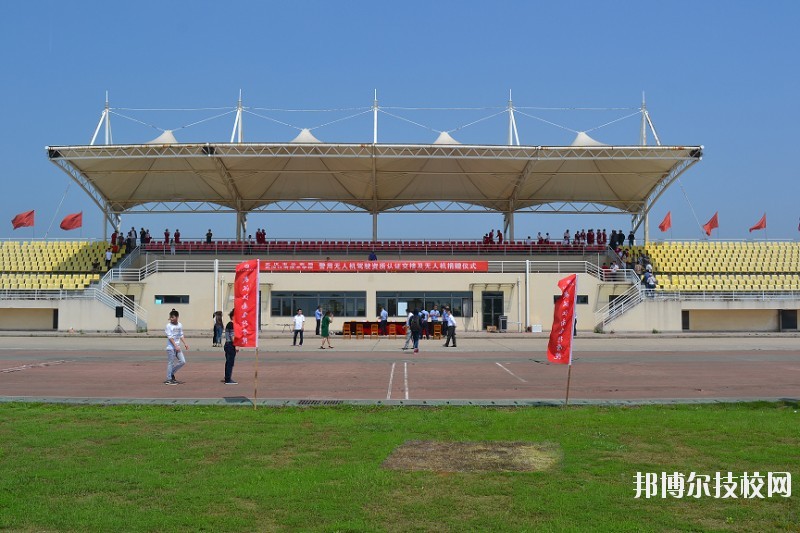 武漢江南技術(shù)學(xué)校怎么樣、好不好