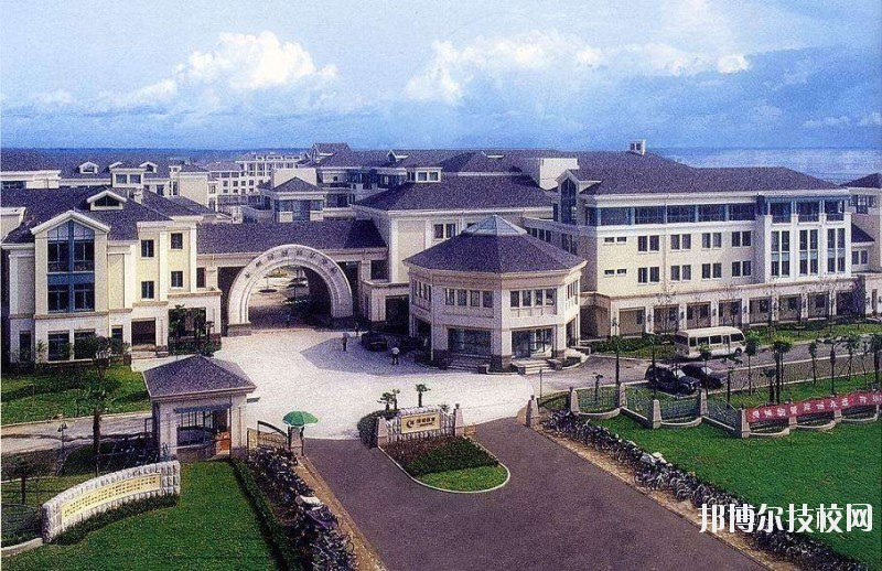 成都市育華職業(yè)學(xué)校2020年報名條件、招生要求、招生對象