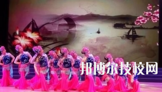 華亭職業(yè)教育中心2020年學(xué)費(fèi)、收費(fèi)多少