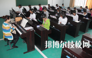 華亭職業(yè)教育中心怎么樣、好不好