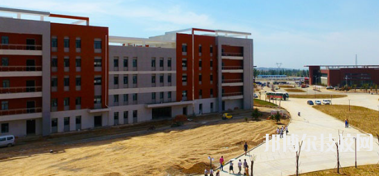 甘肅建筑材料工業(yè)學校2020年報名條件、招生要求、招生對象