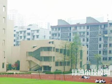 杭州人民職業(yè)學校2020年報名條件、招生要求、招生對象