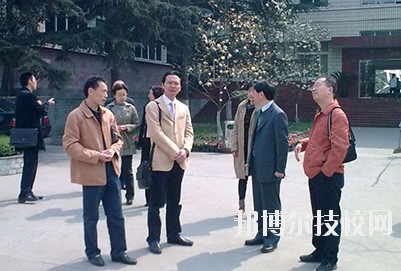成都財(cái)政貿(mào)易學(xué)校2020年報(bào)名條件、招生要求、招生對(duì)象