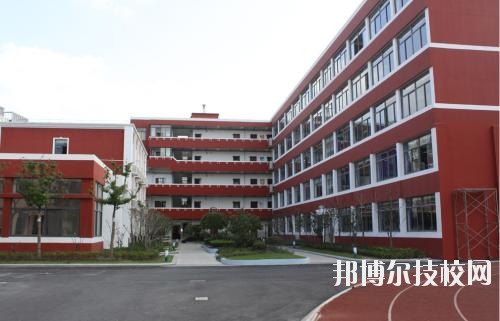 紫云苗族布依族自治民族職業(yè)技術(shù)中學(xué)怎么樣、好不好