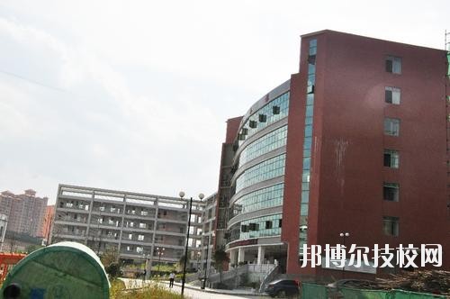 畢節(jié)七星關(guān)中等職業(yè)學(xué)校2020年報(bào)名條件、招生要求、招生對(duì)象