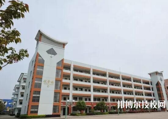 義烏城鎮(zhèn)職業(yè)技術(shù)學(xué)校2020年報(bào)名條件、招生要求、招生對(duì)象