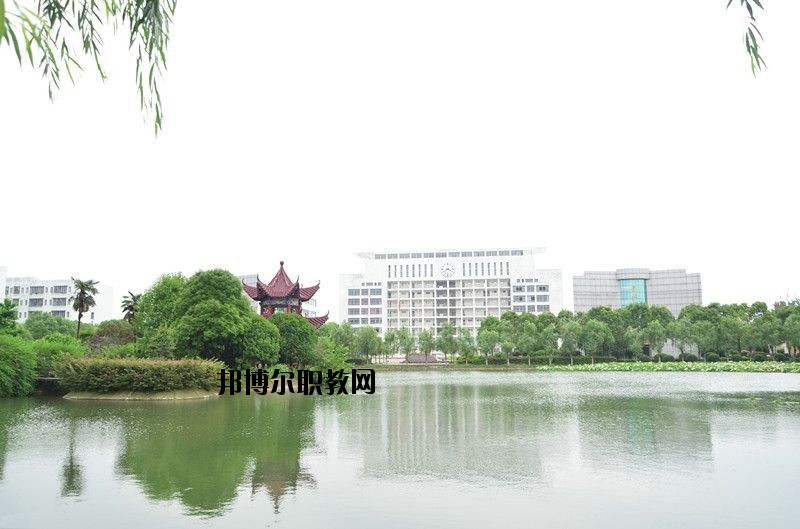 仙桃理工中等專業(yè)學(xué)校怎么樣、好不好