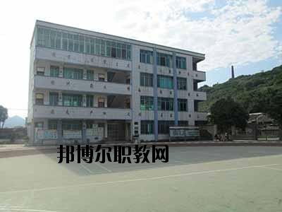 貴州羅甸中等職業(yè)學(xué)校2020年報(bào)名條件、招生要求、招生對(duì)象