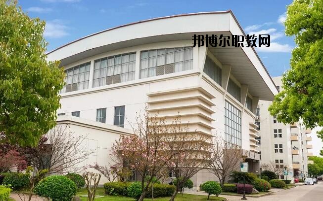 平陽縣職業(yè)教育中心2020年報名條件、招生要求、招生對象
