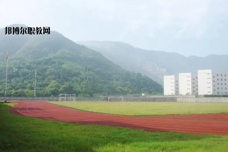 玉環(huán)中等職業(yè)技術(shù)學(xué)校2020年報名條件、招生要求、招生對象