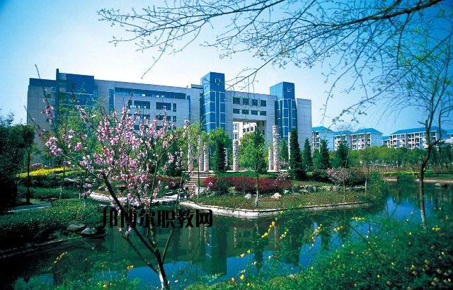 通山職教中心2020年報(bào)名條件、招生要求、招生對(duì)象