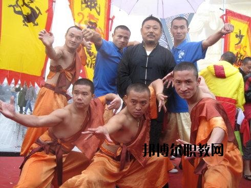 樂山大佛文武學(xué)校2020年報名條件、招生要求、招生對象