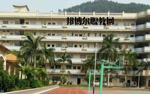 梧州西南中等專業(yè)學校怎么樣、好不好