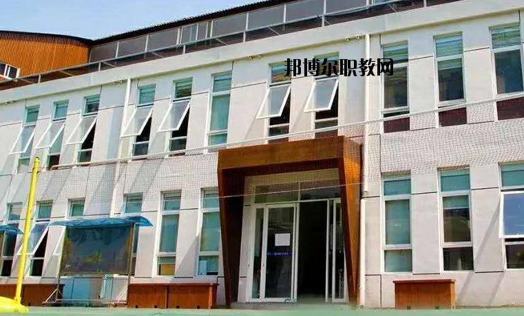 西安華樂藝術職業(yè)學校2020年報名條件、招生要求、招生對象