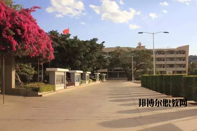 元謀縣職業(yè)高級(jí)中學(xué)2020年報(bào)名條件、招生要求、招生對(duì)象