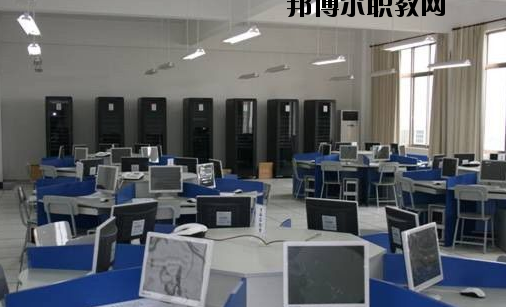 廣東南方技師學(xué)院2020年報名條件、招生要求、招生對象