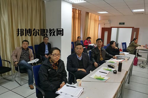 通?？h職業(yè)高級中學地址在哪里