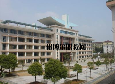 贛州服裝職業(yè)技術(shù)學(xué)校2020年報名條件、招生要求、招生對象