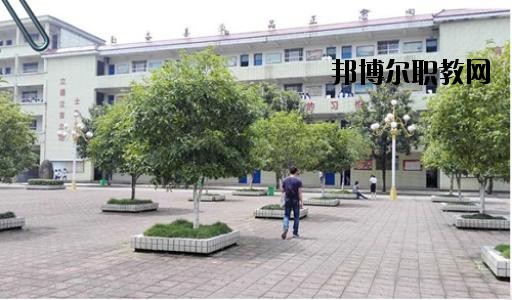 萍鄉(xiāng)福田職業(yè)中學(xué)2020年報名條件、招生要求、招生對象