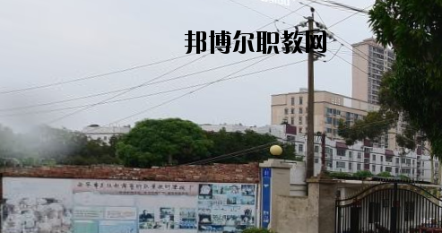 南寧民族歌舞藝術(shù)職業(yè)技術(shù)學(xué)校怎么樣、好不好