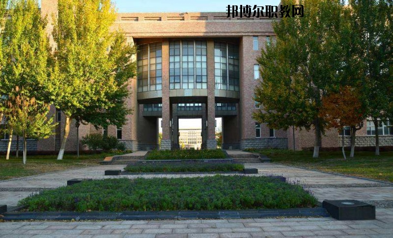 浠水理工中等專業(yè)學(xué)校2020年報(bào)名條件、招生要求、招生對(duì)象
