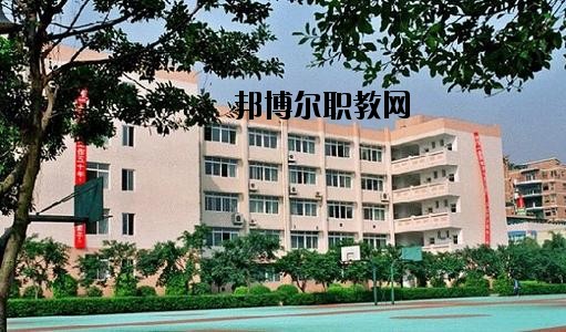 瀘州電子機械學校2020年報名條件、招生要求、招生對象