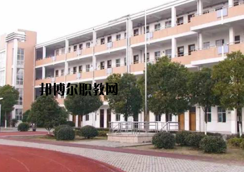 景德鎮(zhèn)體育運動學(xué)校2020年報名條件、招生要求、招生對象
