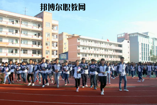 安遠(yuǎn)中等專(zhuān)業(yè)學(xué)校怎么樣、好不好