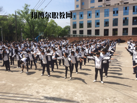 鷹潭工業(yè)中等專(zhuān)業(yè)學(xué)校2020年報(bào)名條件、招生要求、招生對(duì)象