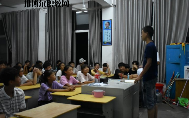 高安職業(yè)教育中心怎么樣、好不好