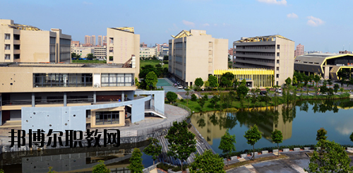 東莞理工學校2020年報名條件、招生要求、招生對象