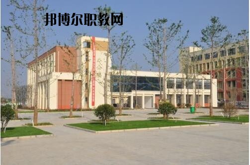 金沙第二職業(yè)技術(shù)高級中學(xué)怎么樣、好不好