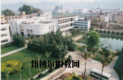 文山三鑫中等職業(yè)技術(shù)學(xué)校2020年報(bào)名條件、招生要求、招生對(duì)象