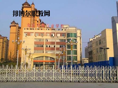 商丘中等專業(yè)學(xué)校2021年報(bào)名條件、招生對象